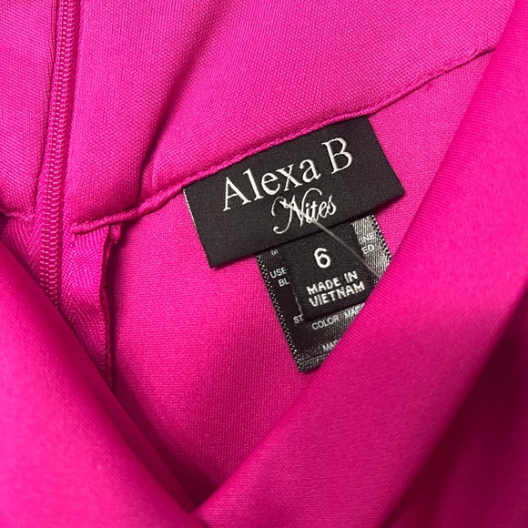 Sale! 💕 Pink Formal Dress - Picture 6 of 7